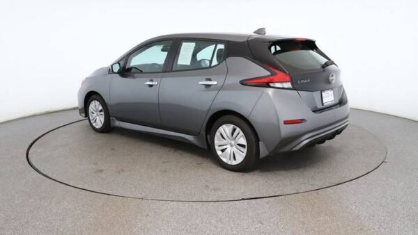 2025 Nissan LEAF S - Image 2
