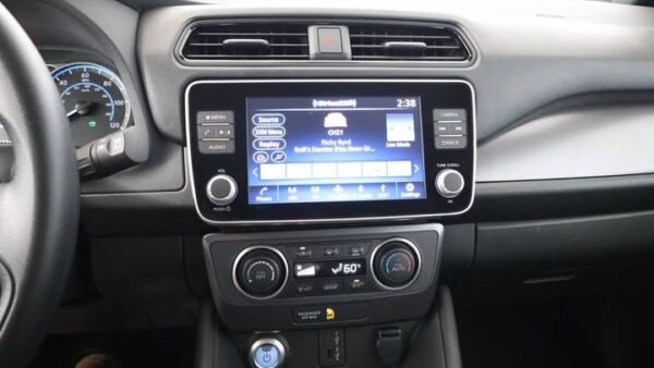 2025 Nissan LEAF S - Image 15
