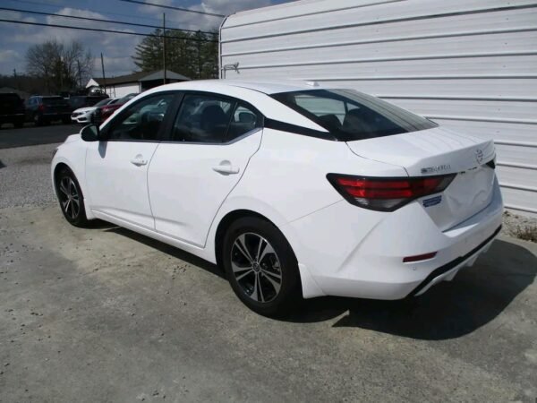 2023 Nissan Sentra SV - Image 3