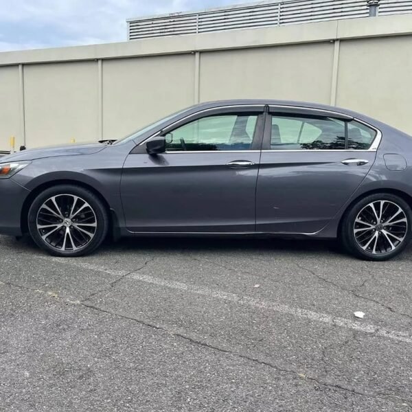 2015 Honda Accord - Image 3