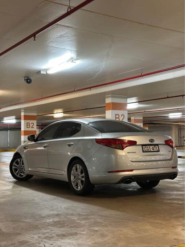 2012 Kia Optima - Image 7