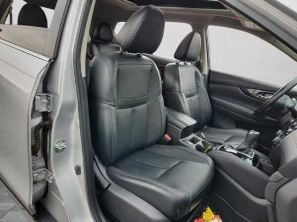 2018 Nissan Rogue SL - Image 18
