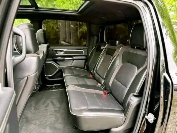 2020 Ram 1500 Laramie  - Image 6