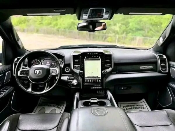 2020 Ram 1500 Laramie  - Image 10