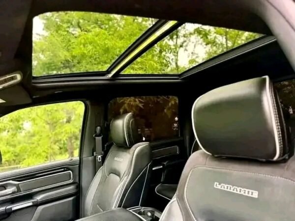 2020 Ram 1500 Laramie  - Image 9