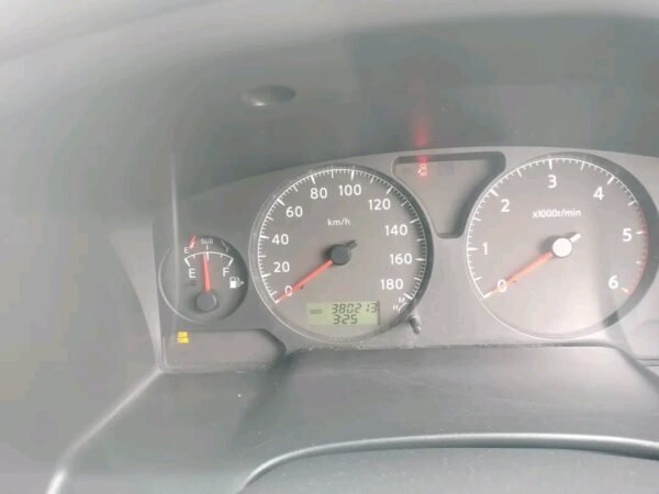  06 DX TD42 converted dual cab. - Image 8