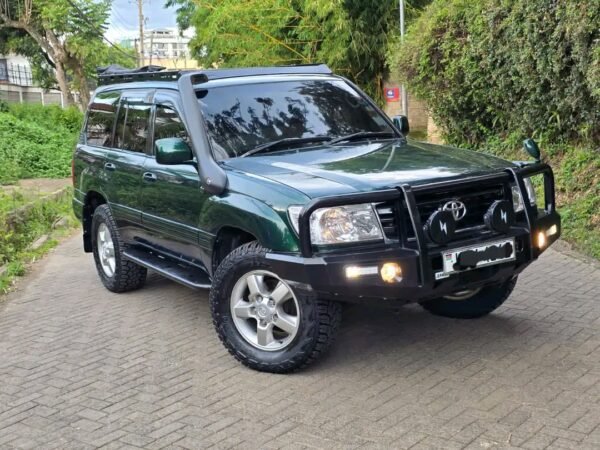 TOYOTA LAND CRUISER 100 SERIES   2007 Model  - Image 9