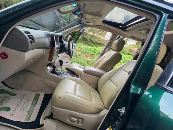 TOYOTA LAND CRUISER 100 SERIES   2007 Model  - Image 7
