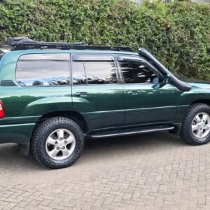 TOYOTA LAND CRUISER 100 SERIES   2007 Model 